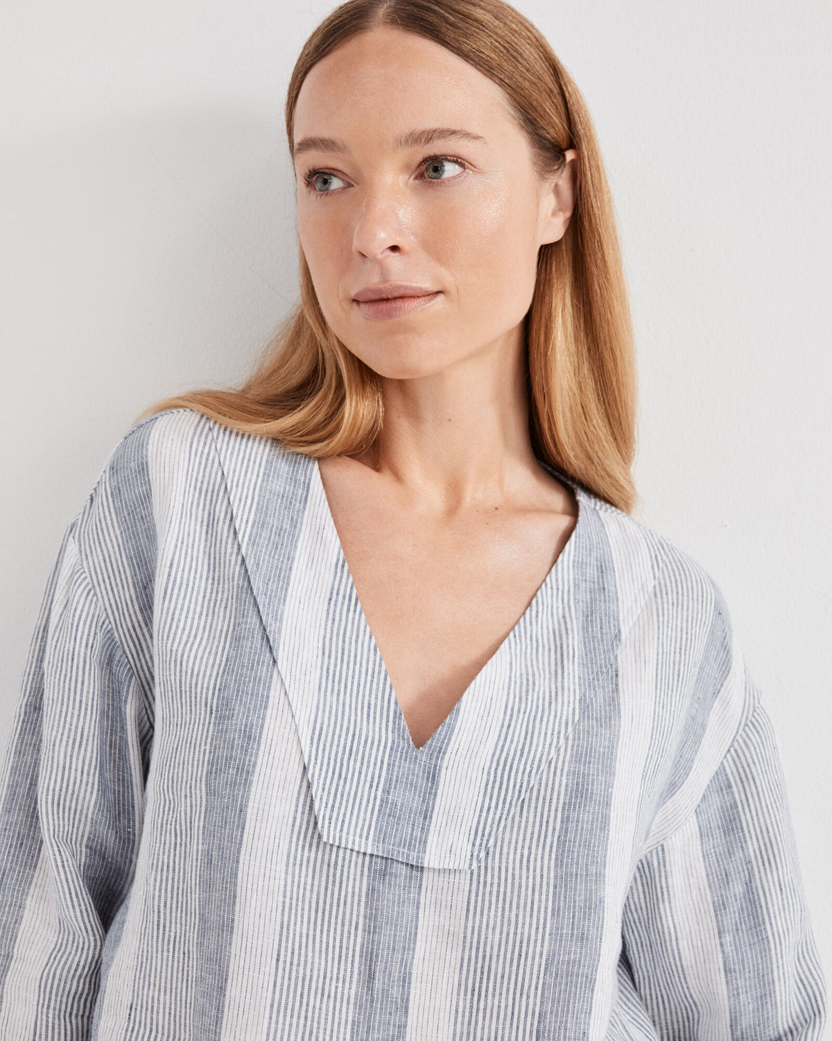 Talbots LINEN OMBRÉ STRIPE V-NECK TOP