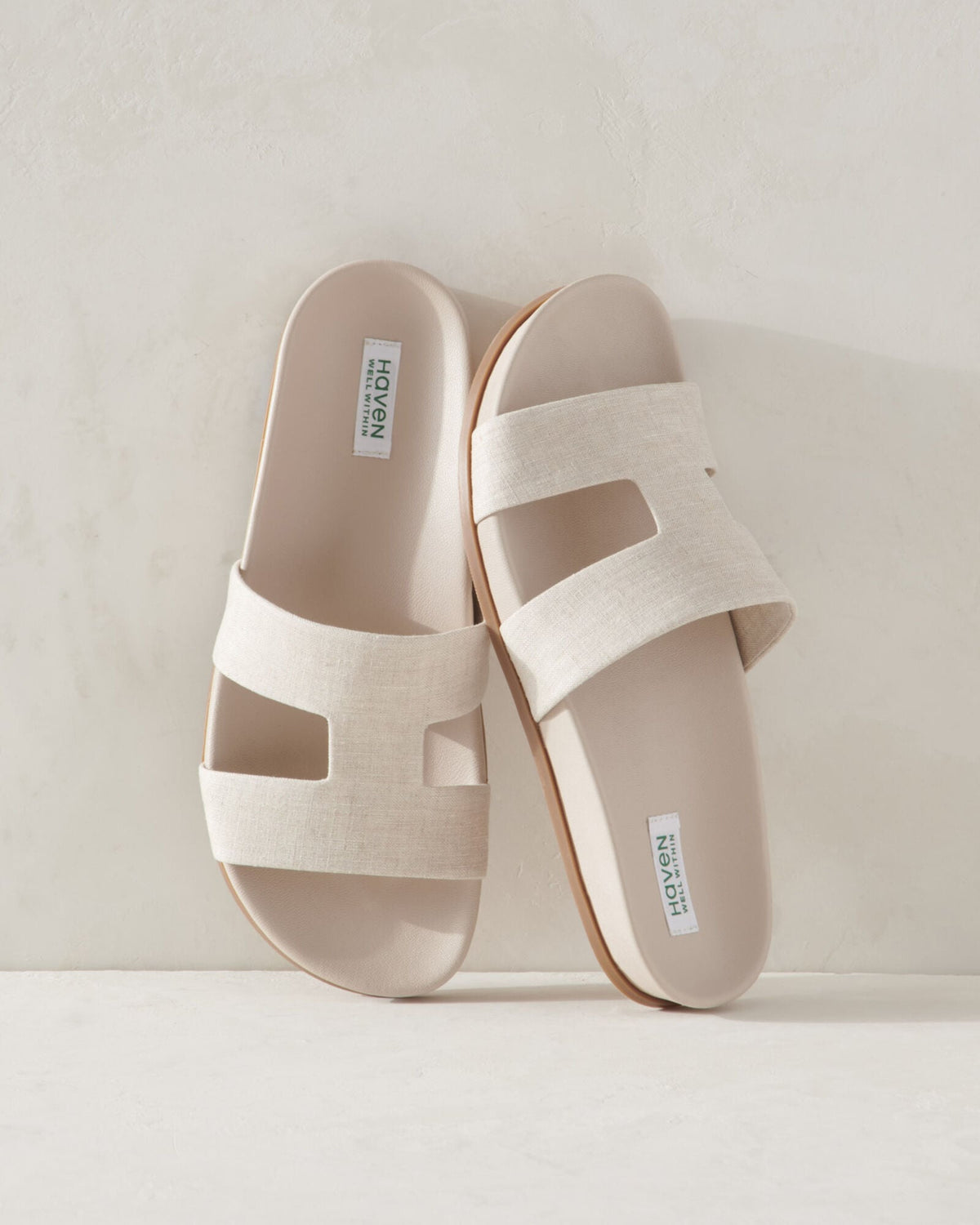 Talbots LINEN CUTOUT SLIDES