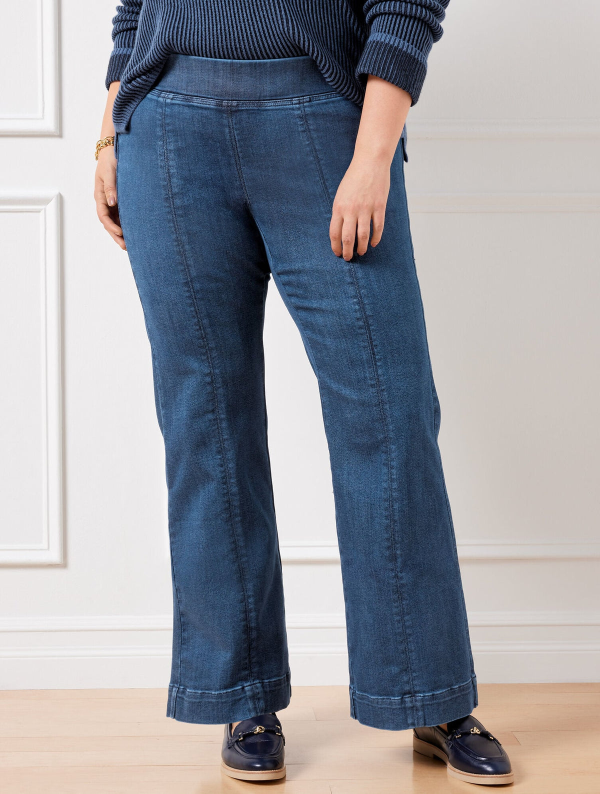 Talbots FLARE LEG PULL-ON TRAVEL JEANS - HANOVER WASH