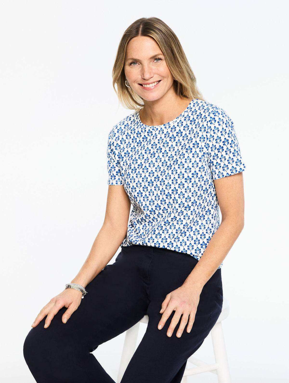 Talbots SHORT SLEEVE CREWNECK TEE - GRAPHIC LEAVES