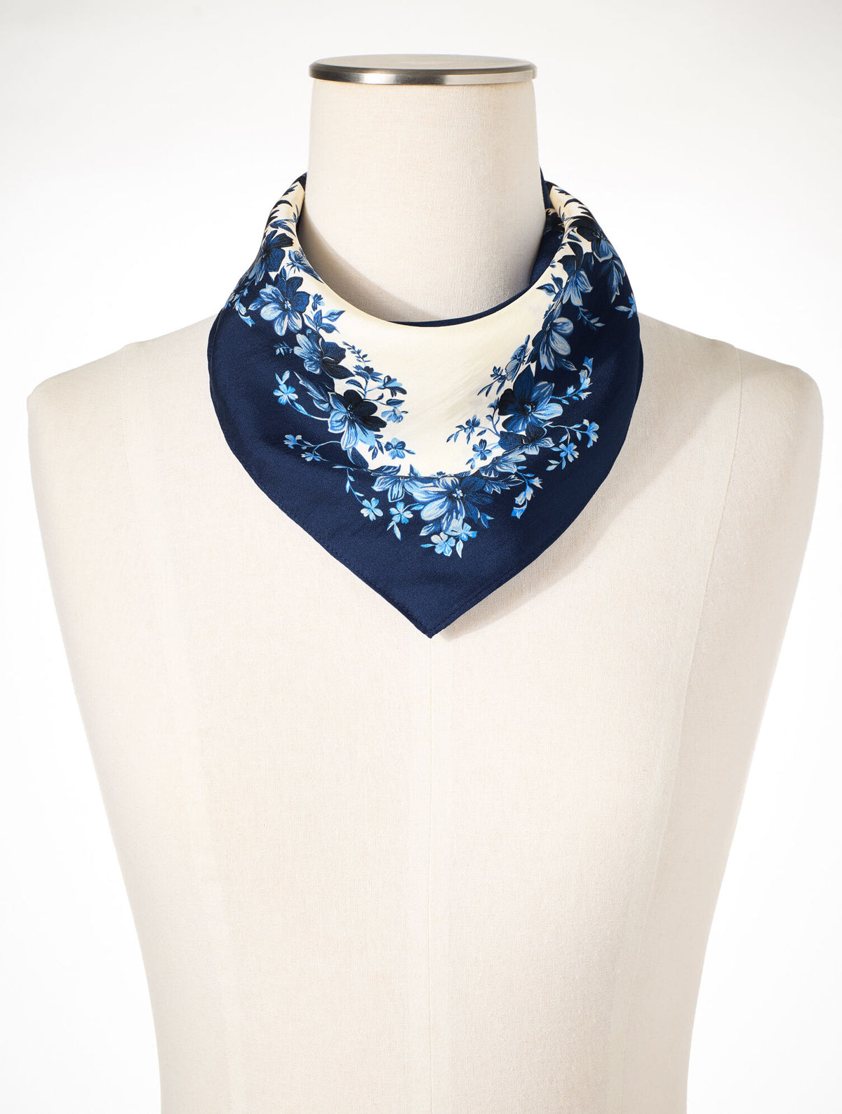 Talbots EXQUISITE BLOOMS NECKERCHIEF