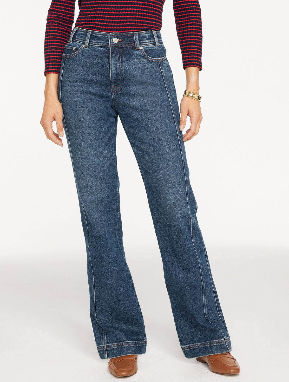 Talbots RELAXED BOOTCUT JEAN - NASH WASH