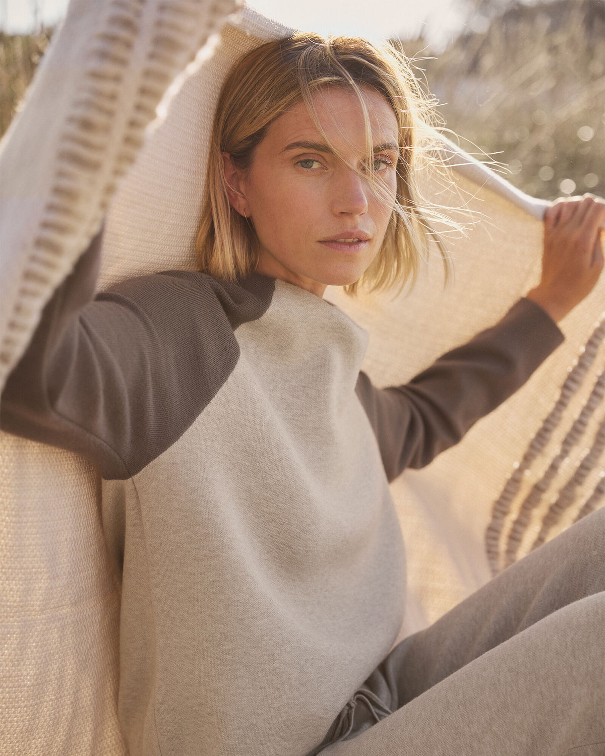 Talbots VISCOSE BLEND COLORBLOCK CREWNECK